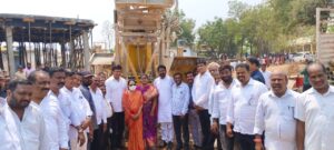 Read more about the article మల్కాజ్గిరి ప్రభుత్వ జూనియర్, డిగ్రీ కళాశాల లో  జలశక్తి మంత్రిత్వ శాఖ సెంట్రల్ గ్రౌండ్ వాటర్ బోర్డు వారి ఆధ్వర్యంలో ఏర్పాటు చేసిన బోర్ వెల్ పనుల ప్రారంభోత్సవానికి ముఖ్య అతిథిగా మల్కాజ్గిరి ఎమ్మెల్యే శ్రీ మర్రి రాజశేఖర్ రెడ్డి గారు హాజరై బోర్ వెల్ పనులను ప్రారంభించారు.