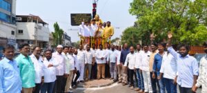 Read more about the article డాక్టర్ బాబు జగ్జీవన్ రామ్ జయంతి- పూలమాల వేసి నివాళులర్పించిన మల్కాజ్ గిరి ఎమ్మెల్యే శ్రీ మర్రి రాజశేఖర్ రెడ్డి గారు